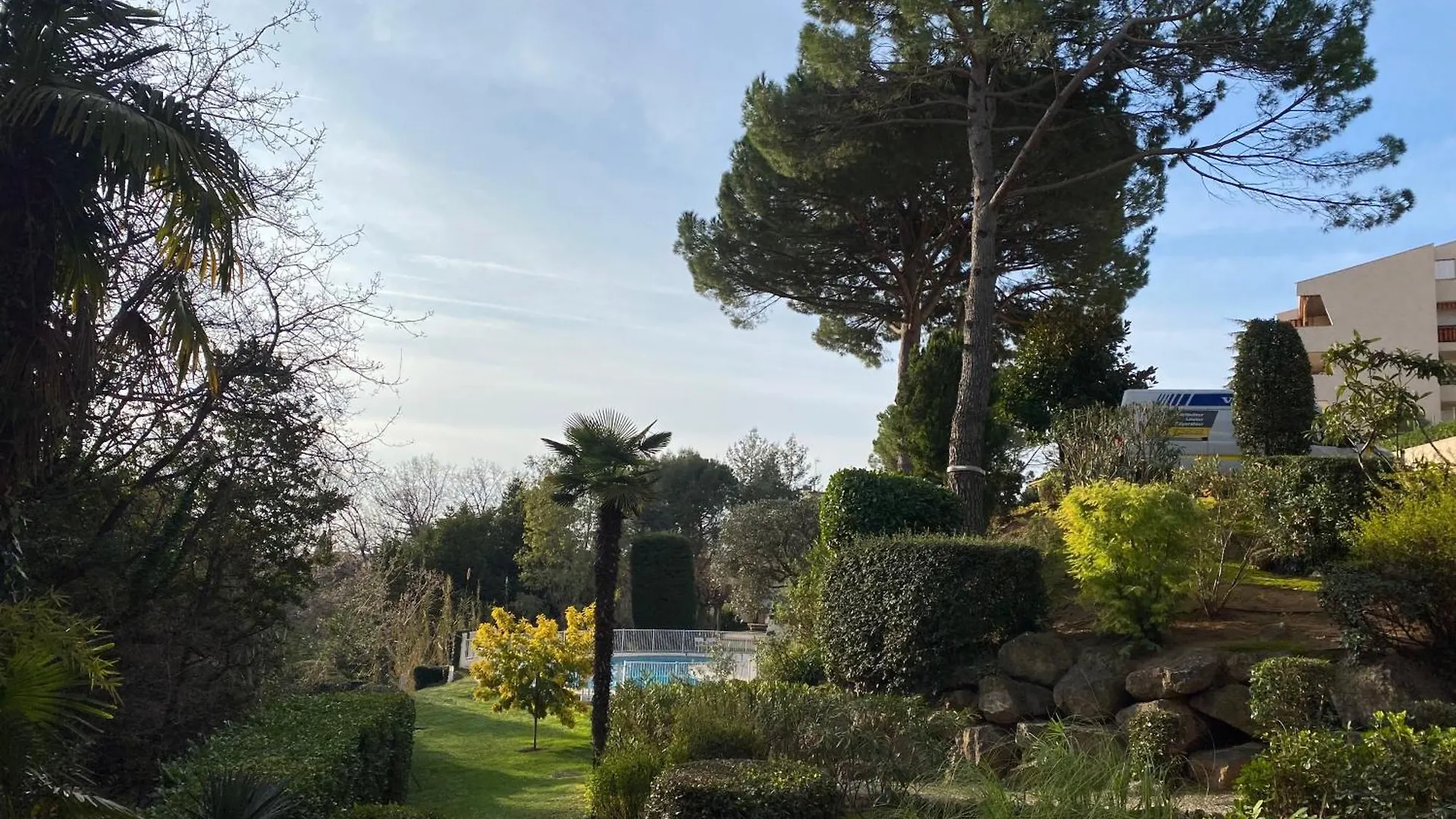 Joli 2 Pieces Parc Piscine Vue Mer Vence Apartment
